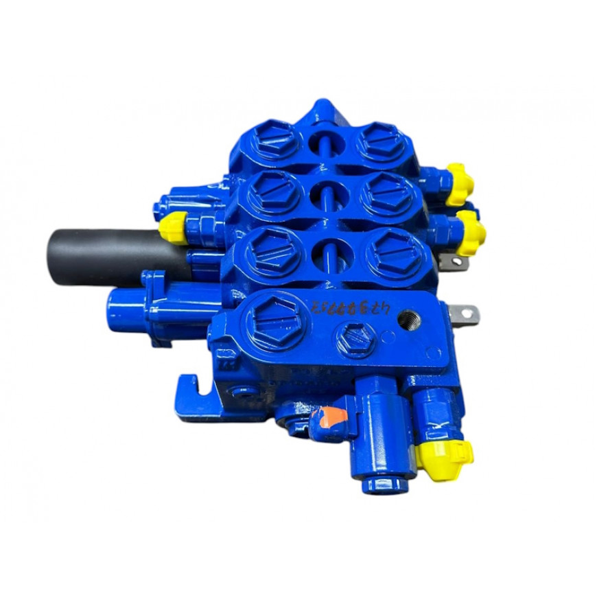 Передний распределитель на CASE 570, 580, 590. 69547707095, 47377751