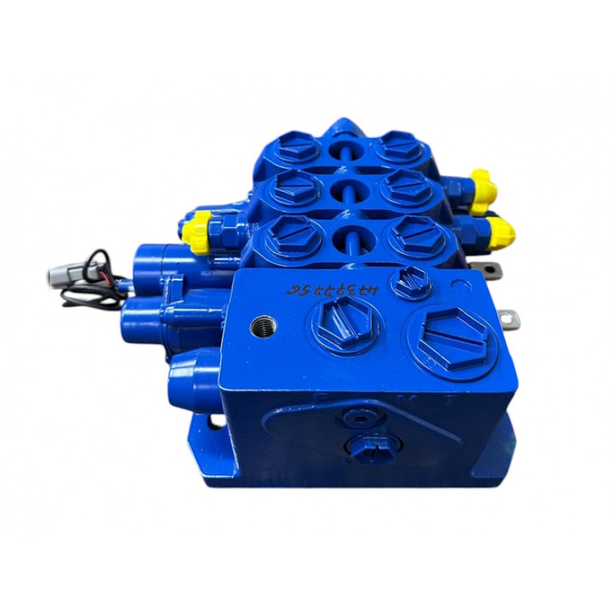 Передний распределитель на CASE 570, 580, 590, 695. 47707096, 47377756